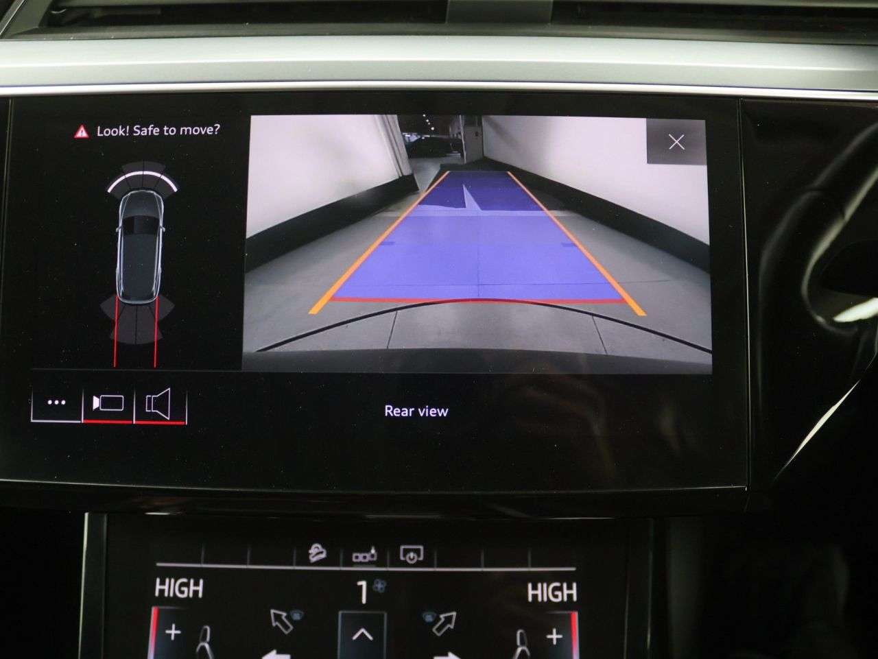 2020 AUDI E-TRON 2020 AUDI E-TRON