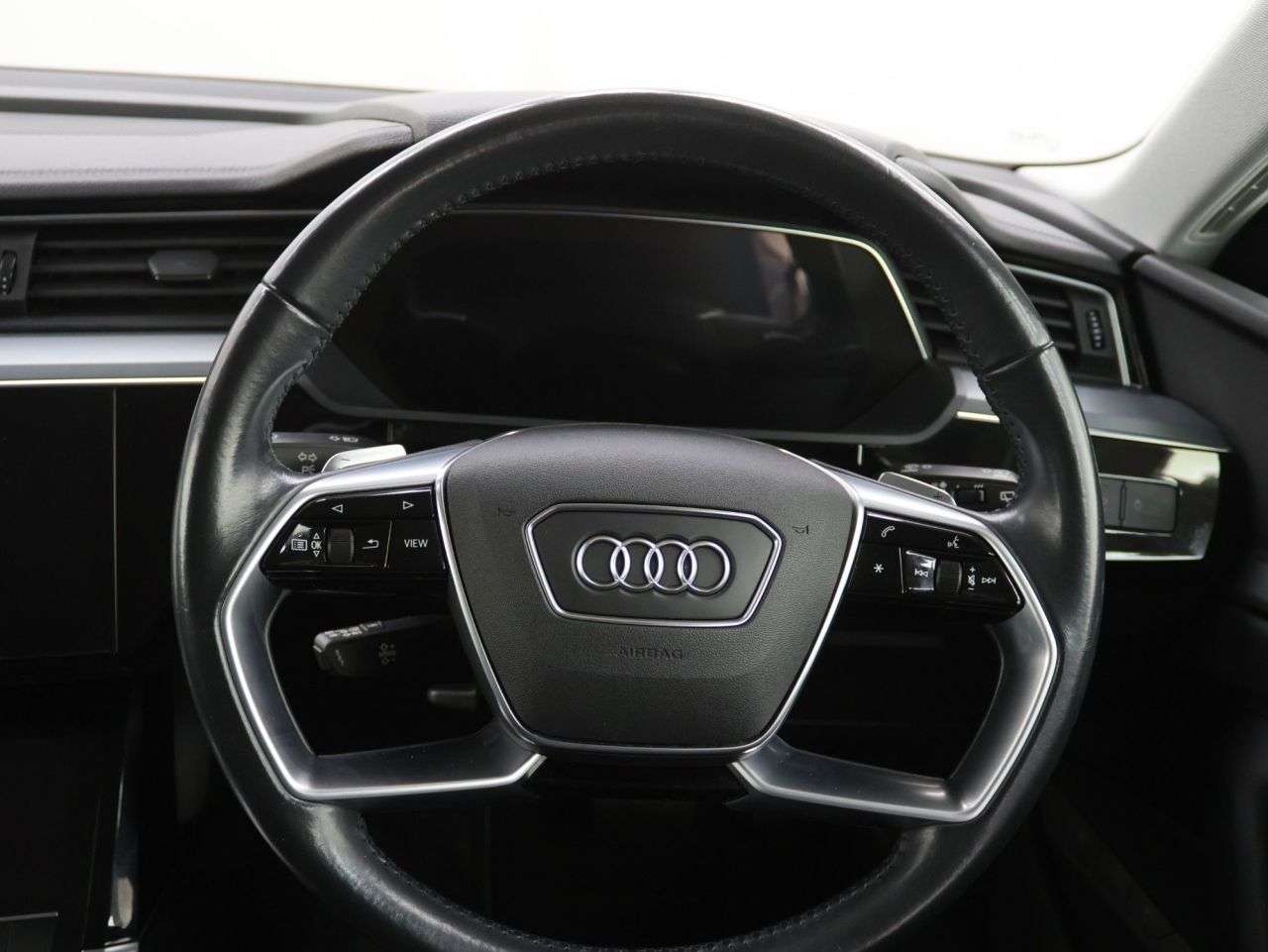 2020 AUDI E-TRON 2020 AUDI E-TRON