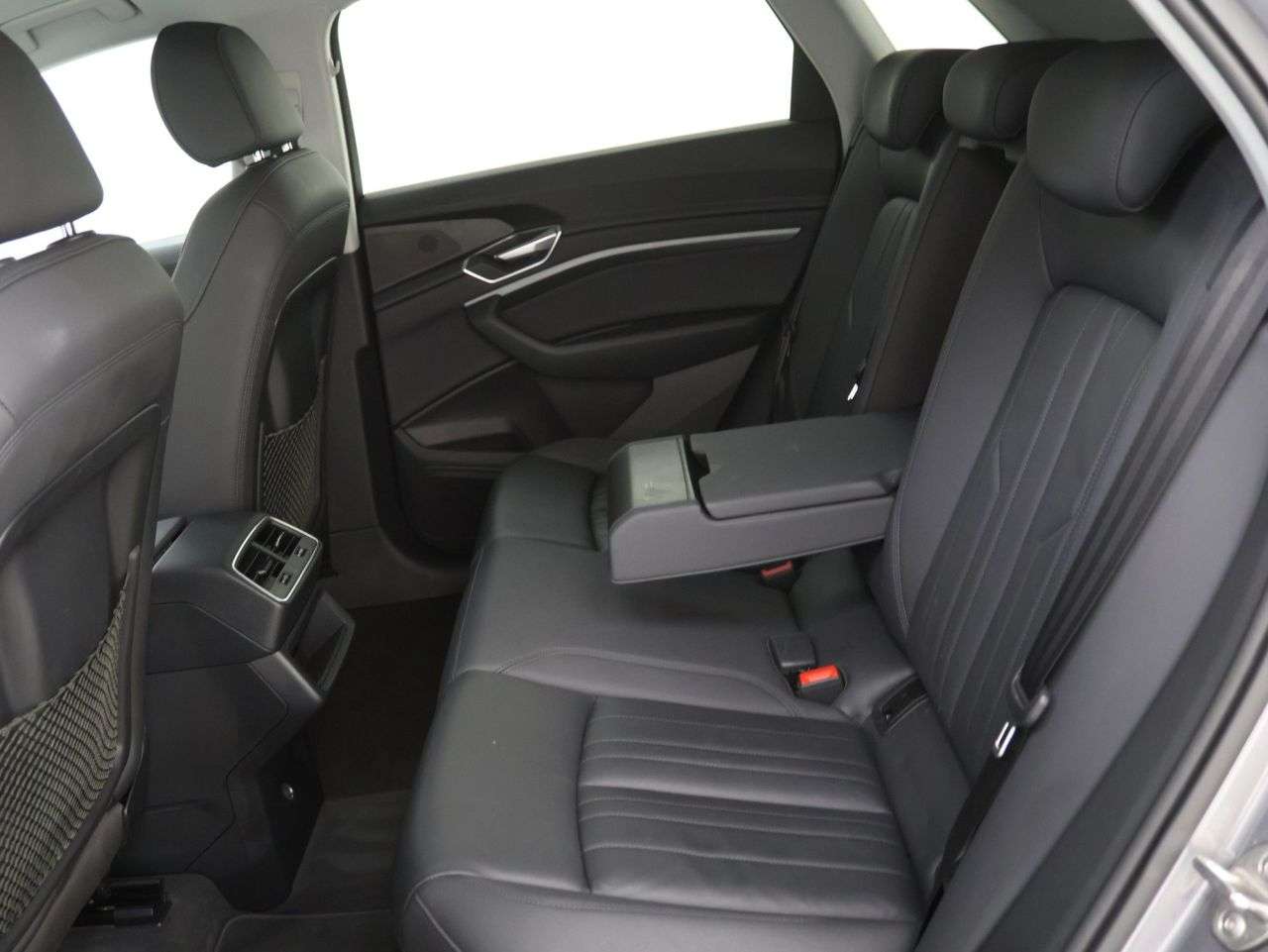 2020 AUDI E-TRON 2020 AUDI E-TRON