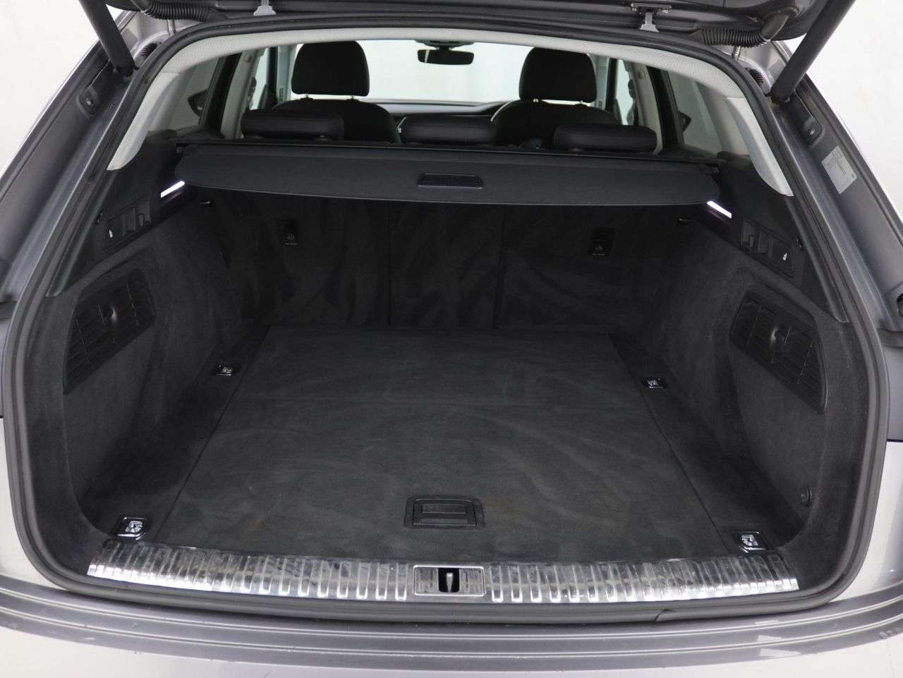 2020 AUDI E-TRON 2020 AUDI E-TRON