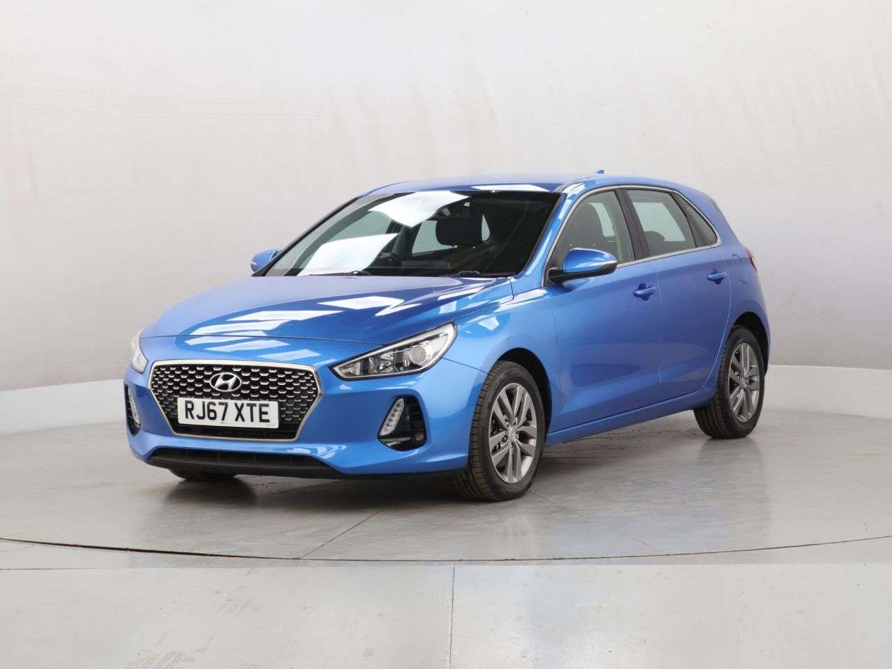 A 2018 HYUNDAI I30 1.6 CRDi Blue Drive SE Nav Hatchback 5dr Diesel Manual Euro 6 (s/s) (110 ps A 2018 HYUNDAI I30 1.6 CRDi Blue Drive SE Nav Hatchback 5dr Diesel Manual Euro 6 (s/s) (110 ps
