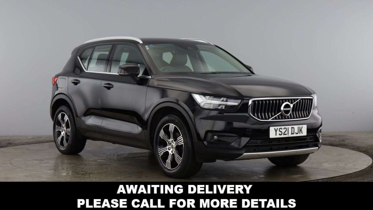 A 2021 VOLVO XC40 1.5 T3 Inscription SUV 5dr Petrol Manual Euro 6 (s/s) (163 ps) A 2021 VOLVO XC40 1.5 T3 Inscription SUV 5dr Petrol Manual Euro 6 (s/s) (163 ps)