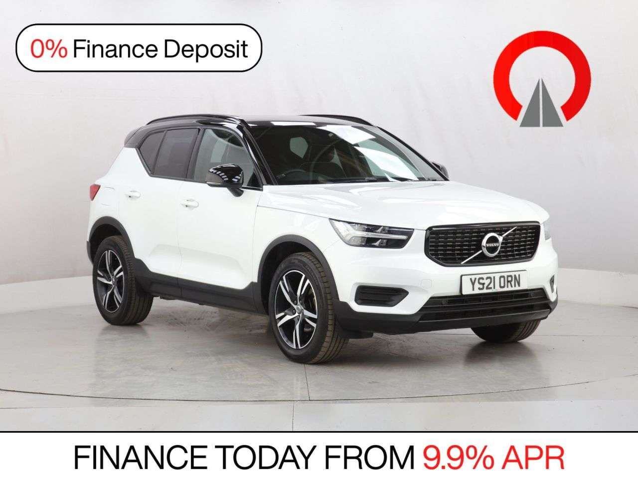 A 2021 VOLVO XC40 1.5 T3 R-Design SUV 5dr Petrol Manual Euro 6 (s/s) (163 ps) A 2021 VOLVO XC40 1.5 T3 R-Design SUV 5dr Petrol Manual Euro 6 (s/s) (163 ps)