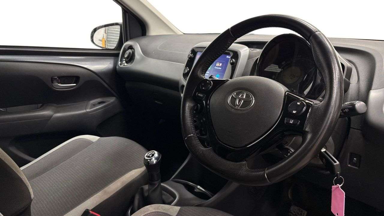 2022 TOYOTA AYGO 2022 TOYOTA AYGO