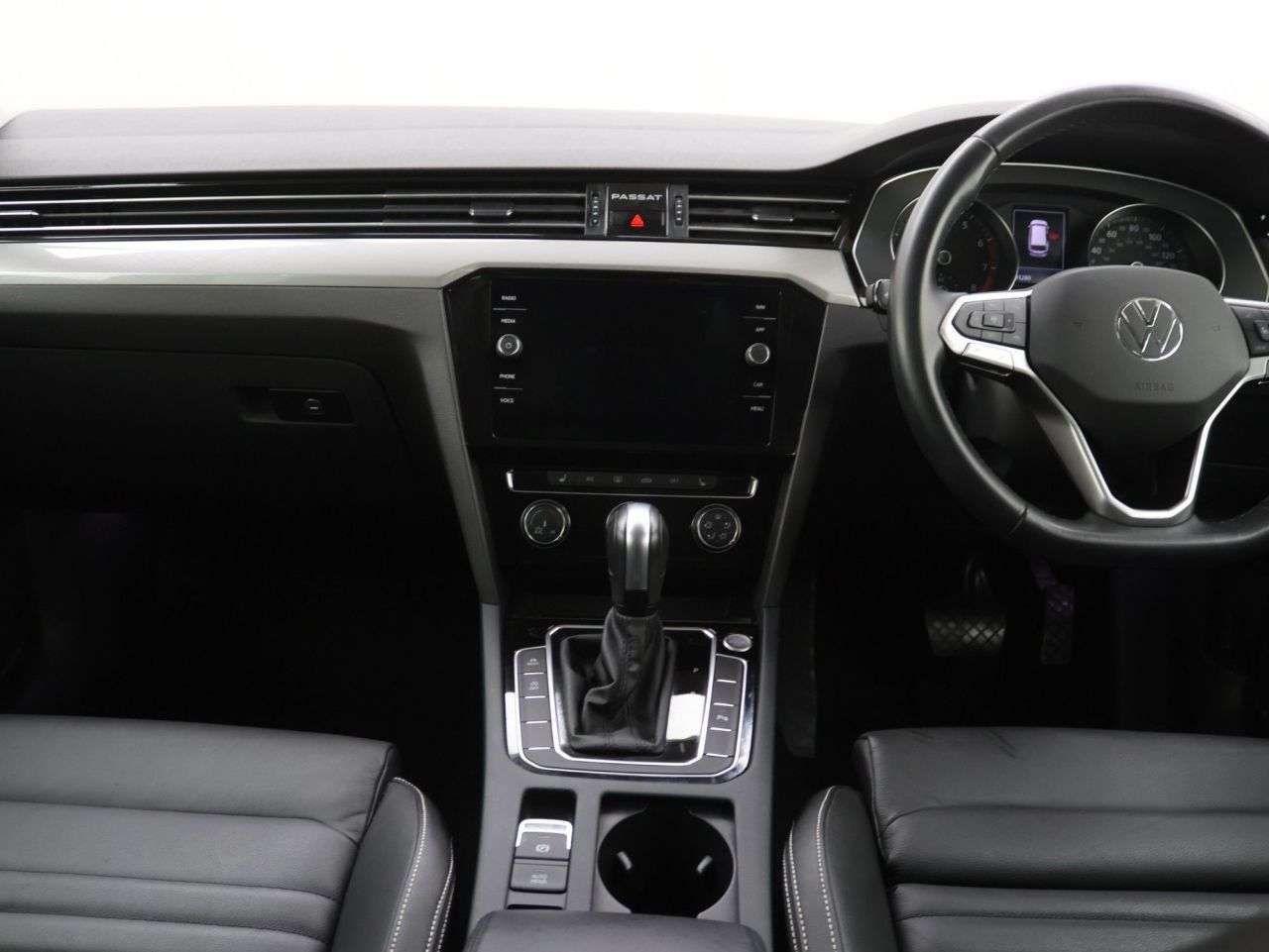 2022 VOLKSWAGEN PASSAT 2022 VOLKSWAGEN PASSAT