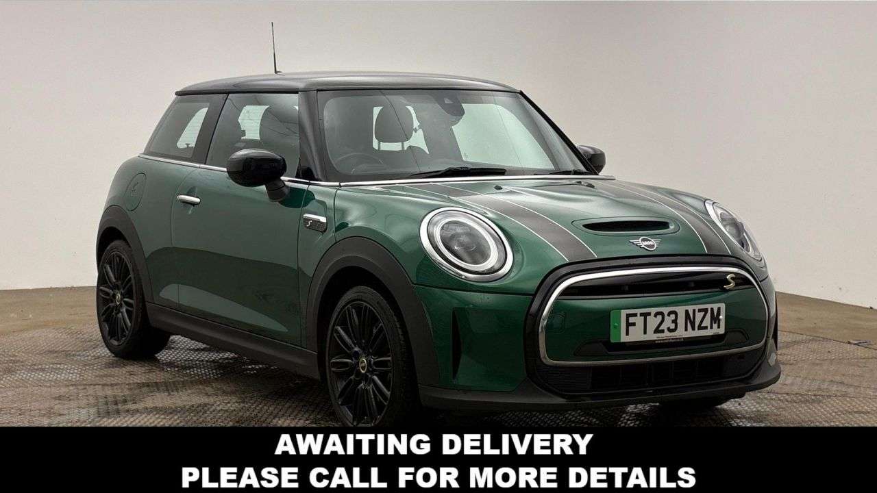 A 2023 MINI ELECTRIC HATCH Cooper SE 32.6kWh Level 2 Hatchback 3dr Electric Auto (184 ps) A 2023 MINI ELECTRIC HATCH Cooper SE 32.6kWh Level 2 Hatchback 3dr Electric Auto (184 ps)