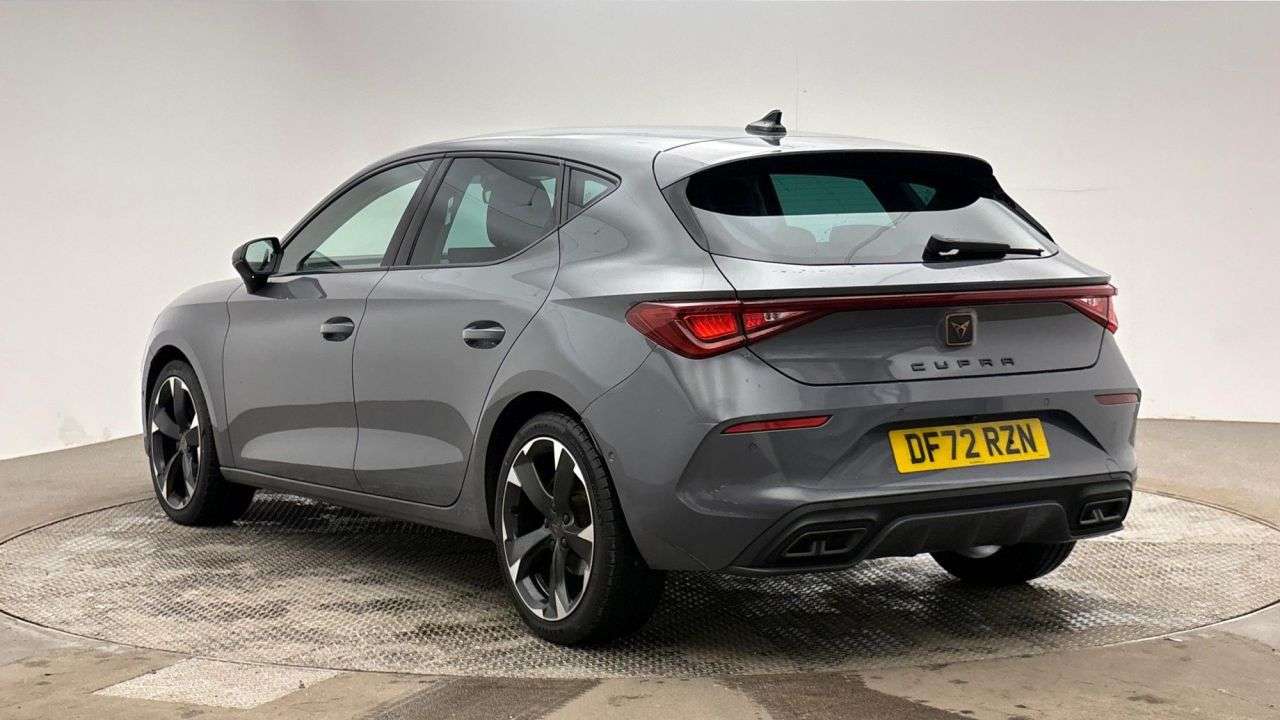 A 2023 CUPRA LEON 1.5 eTSI EVO V1 Hatchback 5dr Petrol Hybrid DSG Euro 6 (s/s) (150 ps) A 2023 CUPRA LEON 1.5 eTSI EVO V1 Hatchback 5dr Petrol Hybrid DSG Euro 6 (s/s) (150 ps)