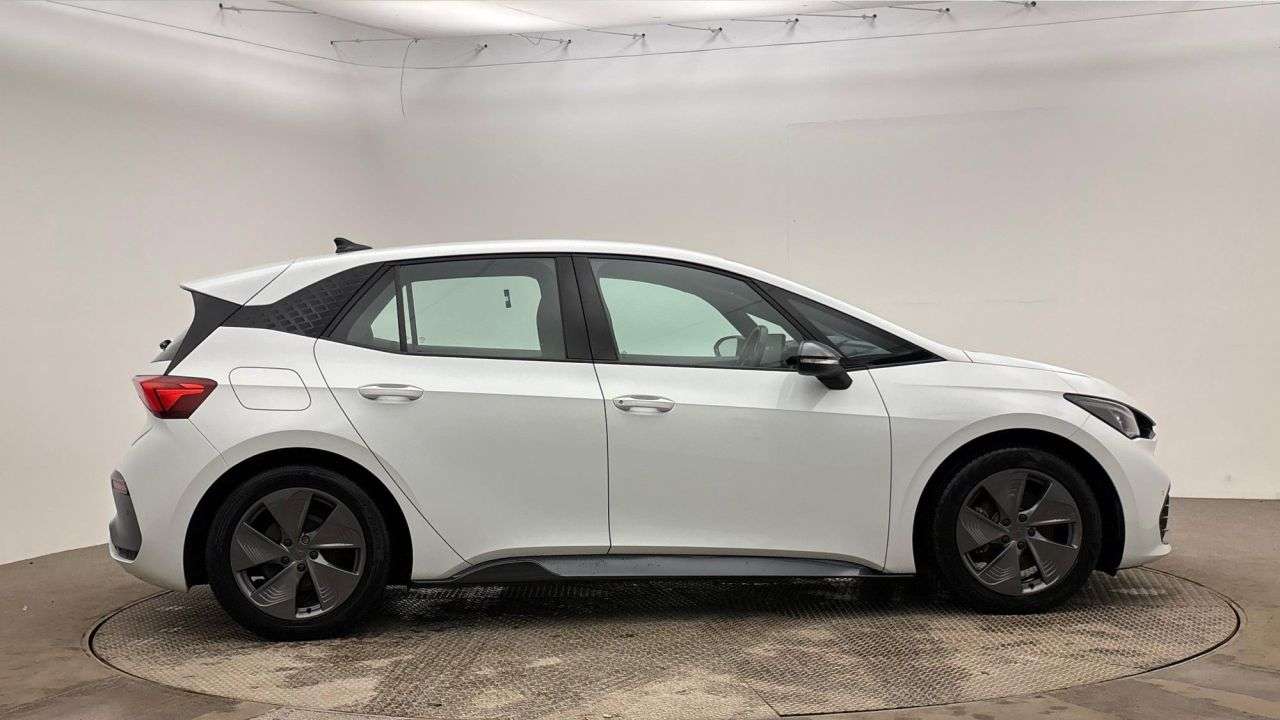 A 2023 CUPRA BORN 58kWh V1 Hatchback 5dr Electric Auto (204 ps) A 2023 CUPRA BORN 58kWh V1 Hatchback 5dr Electric Auto (204 ps)