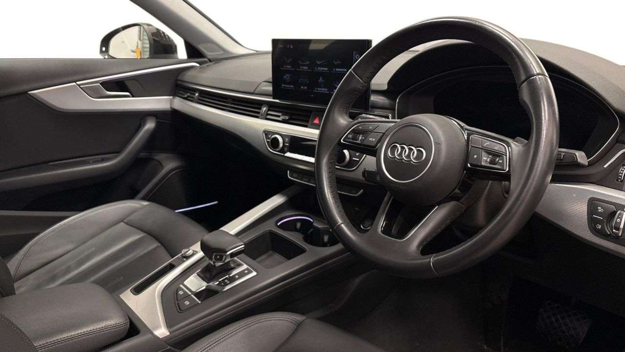2022 AUDI A4 2022 AUDI A4
