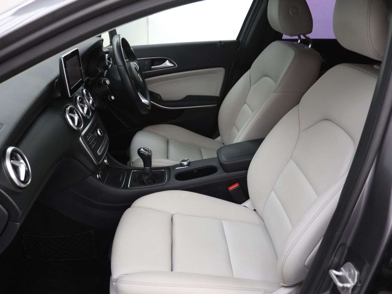 2016 MERCEDES-BENZ A CLASS 2016 MERCEDES-BENZ A CLASS