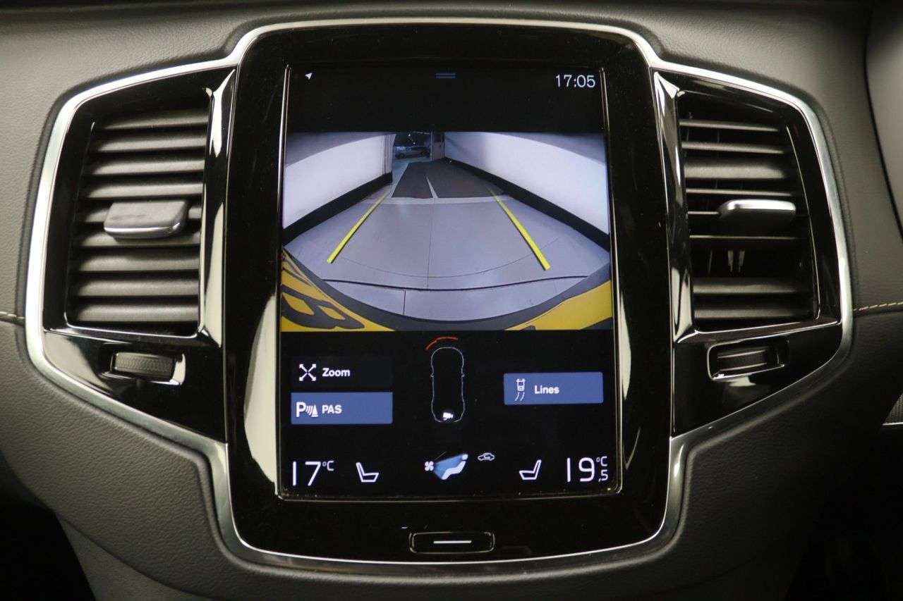2021 VOLVO XC90 2021 VOLVO XC90
