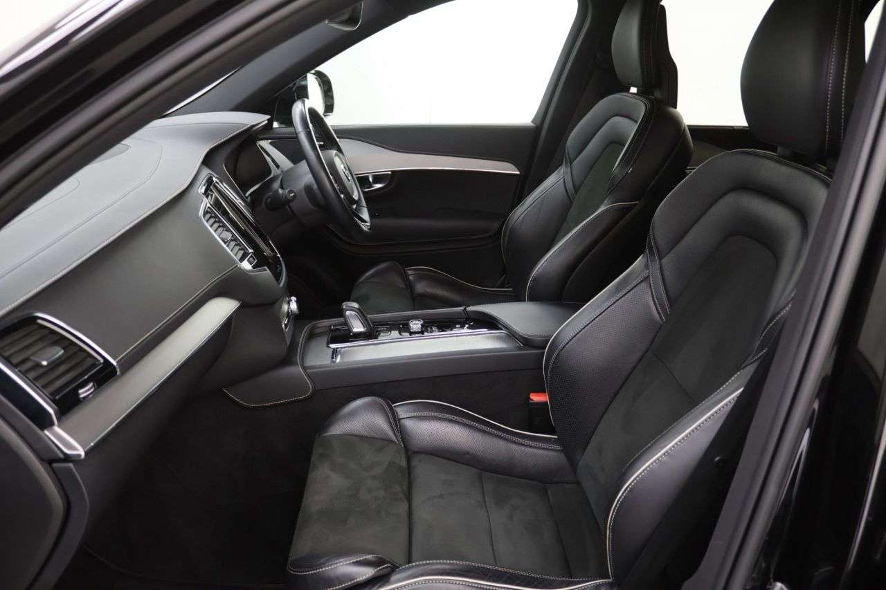 2021 VOLVO XC90 2021 VOLVO XC90