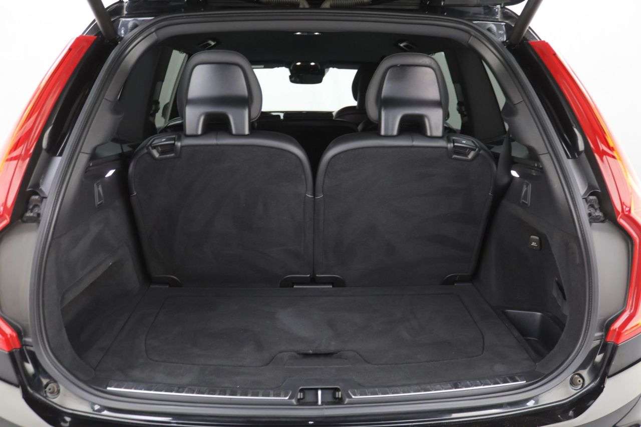 2021 VOLVO XC90 2021 VOLVO XC90