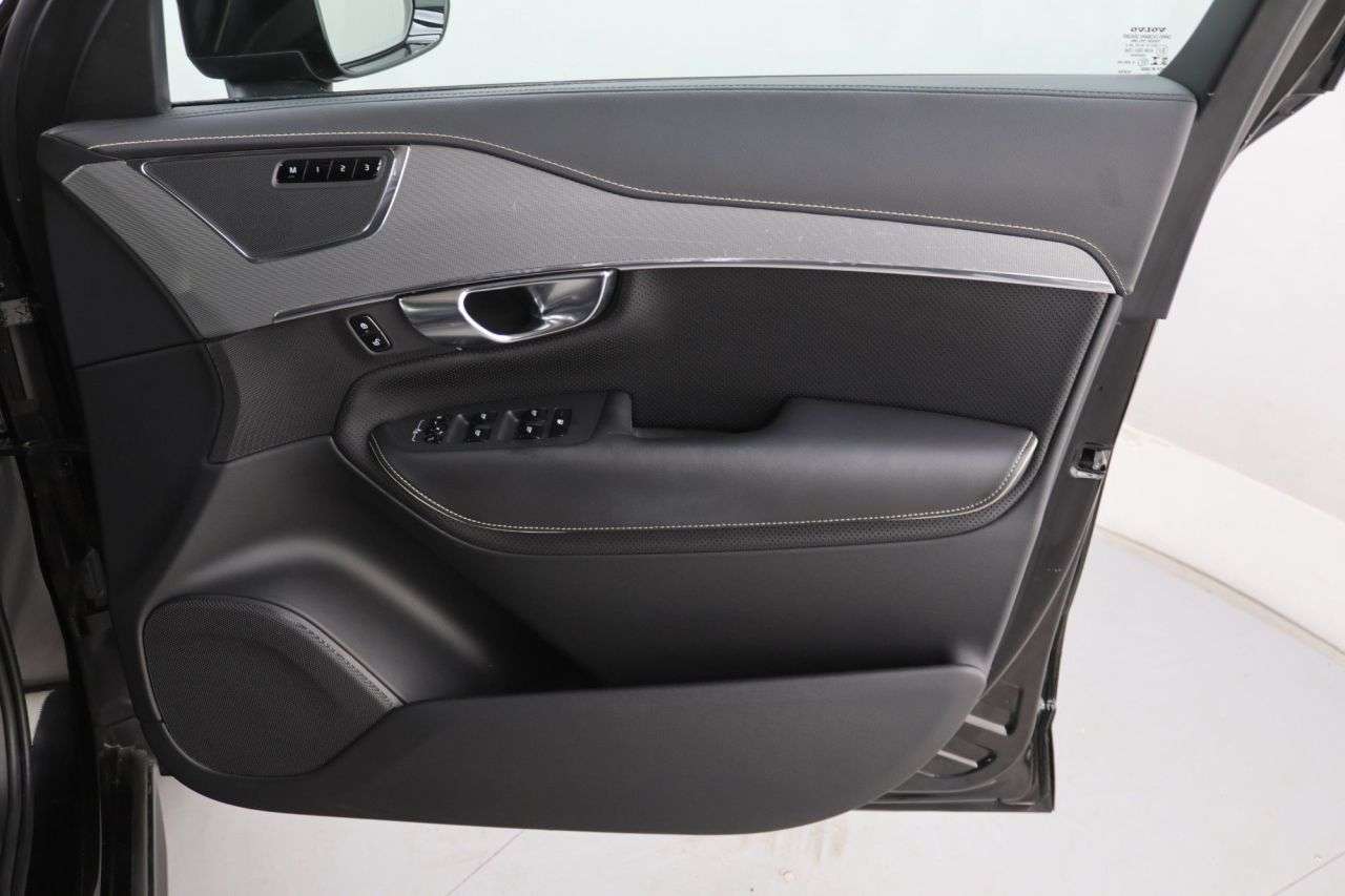2021 VOLVO XC90 2021 VOLVO XC90
