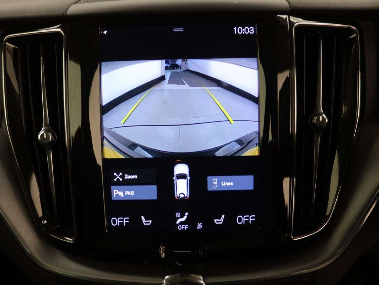 2021 VOLVO XC60 2021 VOLVO XC60