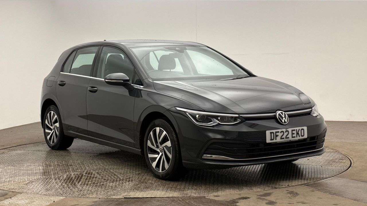 A 2022 VOLKSWAGEN GOLF 1.4 TSI 13kWh Style Hatchback 5dr Petrol Plug-in Hybrid DSG Euro 6 (s/s) (2 A 2022 VOLKSWAGEN GOLF 1.4 TSI 13kWh Style Hatchback 5dr Petrol Plug-in Hybrid DSG Euro 6 (s/s) (2