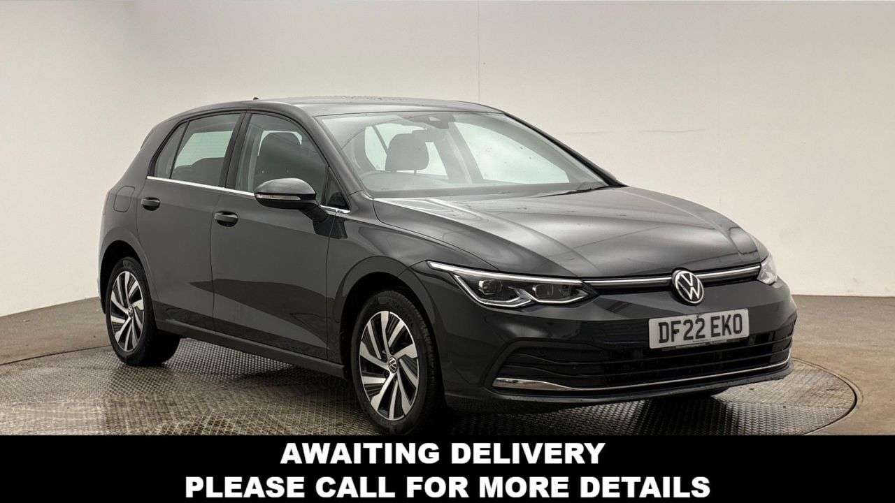 A 2022 VOLKSWAGEN GOLF 1.4 TSI 13kWh Style Hatchback 5dr Petrol Plug-in Hybrid DSG Euro 6 (s/s) (2 A 2022 VOLKSWAGEN GOLF 1.4 TSI 13kWh Style Hatchback 5dr Petrol Plug-in Hybrid DSG Euro 6 (s/s) (2