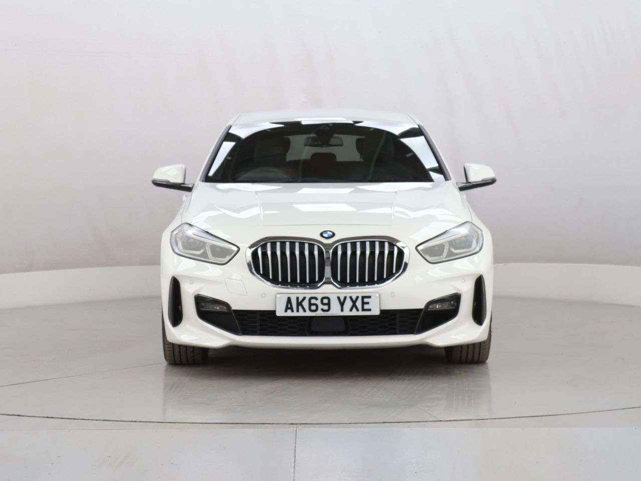 A 2020 BMW 1 SERIES 1.5 118i M Sport Hatchback 5dr Petrol Manual Euro 6 (s/s) (140 ps) A 2020 BMW 1 SERIES 1.5 118i M Sport Hatchback 5dr Petrol Manual Euro 6 (s/s) (140 ps)