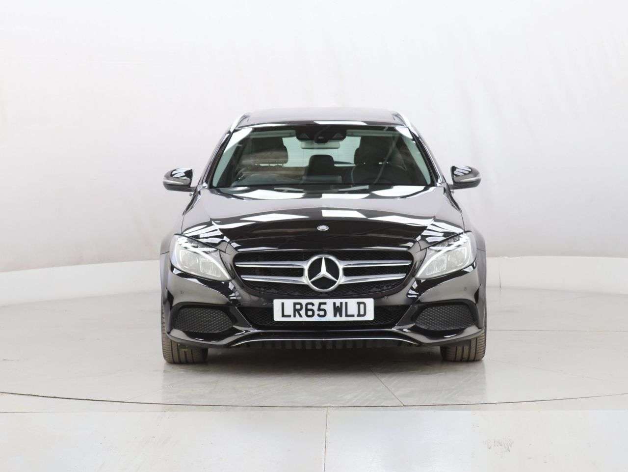 A 2015 MERCEDES-BENZ C CLASS 2.1 C300dh Sport (Premium Plus) Estate 5dr Diesel Hybrid G-Tronic+ Euro 6 ( A 2015 MERCEDES-BENZ C CLASS 2.1 C300dh Sport (Premium Plus) Estate 5dr Diesel Hybrid G-Tronic+ Euro 6 (