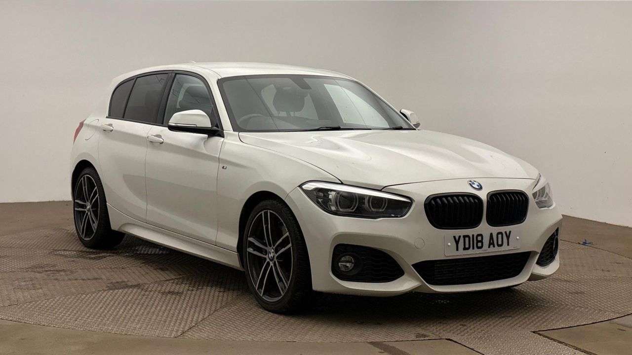 A 2018 BMW 1 SERIES 1.5 118i M Sport Shadow Edition Hatchback 5dr Petrol Auto Euro 6 (s/s) (136 A 2018 BMW 1 SERIES 1.5 118i M Sport Shadow Edition Hatchback 5dr Petrol Auto Euro 6 (s/s) (136