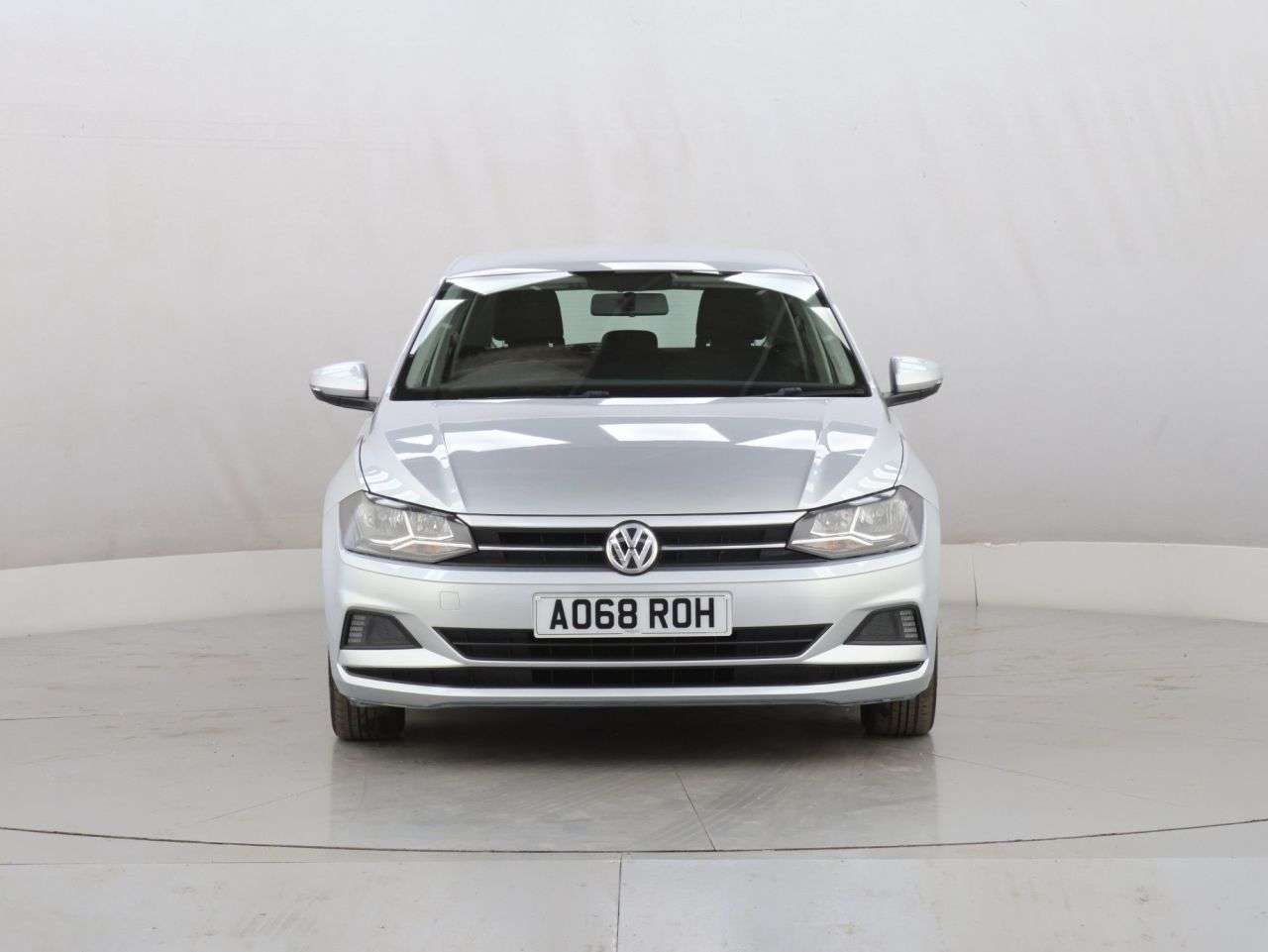 A 2018 VOLKSWAGEN POLO 1.0 EVO SE Hatchback 5dr Petrol Manual Euro 6 (s/s) (65 ps) A 2018 VOLKSWAGEN POLO 1.0 EVO SE Hatchback 5dr Petrol Manual Euro 6 (s/s) (65 ps)