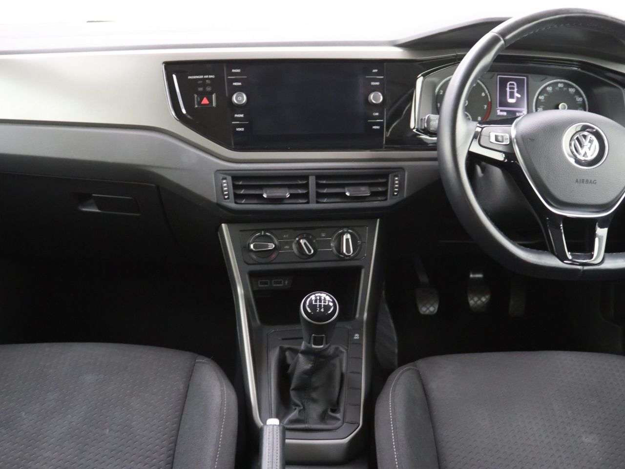 2018 VOLKSWAGEN POLO 2018 VOLKSWAGEN POLO