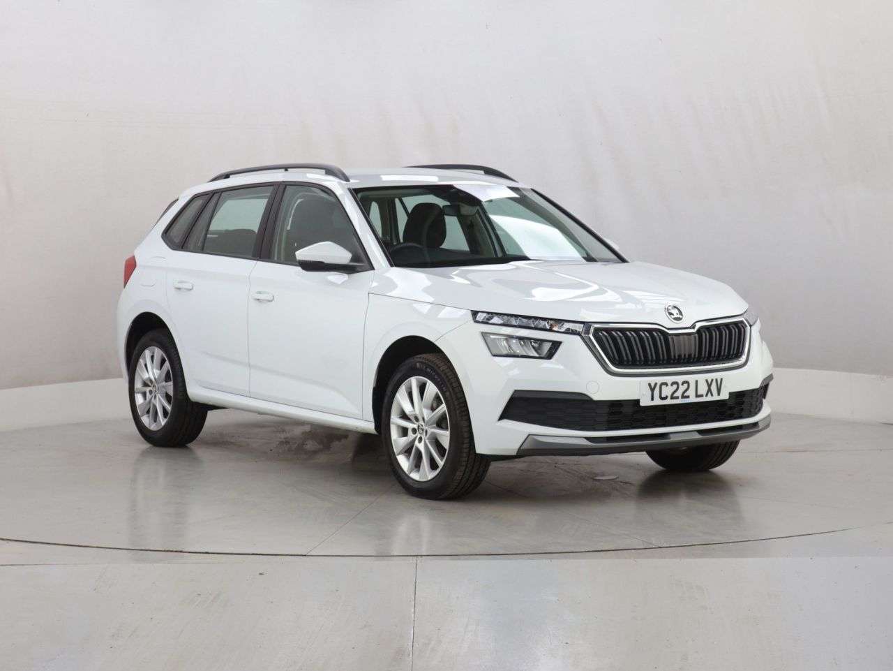 A 2022 SKODA KAMIQ 1.0 TSI SE SUV 5dr Petrol DSG Euro 6 (s/s) (110 ps) A 2022 SKODA KAMIQ 1.0 TSI SE SUV 5dr Petrol DSG Euro 6 (s/s) (110 ps)