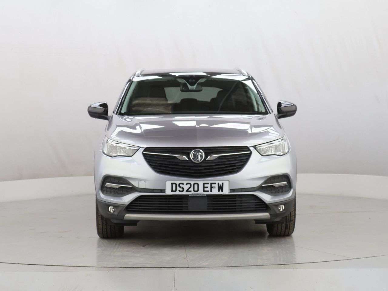 A 2020 VAUXHALL GRANDLAND X 1.2 Turbo SRi Nav SUV 5dr Petrol Auto Euro 6 (s/s) (130 ps) A 2020 VAUXHALL GRANDLAND X 1.2 Turbo SRi Nav SUV 5dr Petrol Auto Euro 6 (s/s) (130 ps)