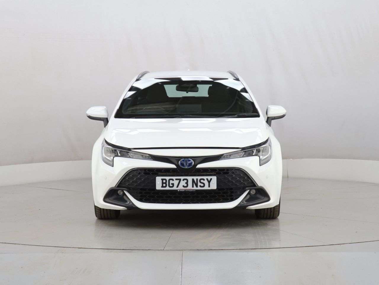 A 2023 TOYOTA COROLLA 1.8 VVT-h Icon Touring Sports 5dr Petrol Hybrid CVT Euro 6 (s/s) (140 ps) A 2023 TOYOTA COROLLA 1.8 VVT-h Icon Touring Sports 5dr Petrol Hybrid CVT Euro 6 (s/s) (140 ps)