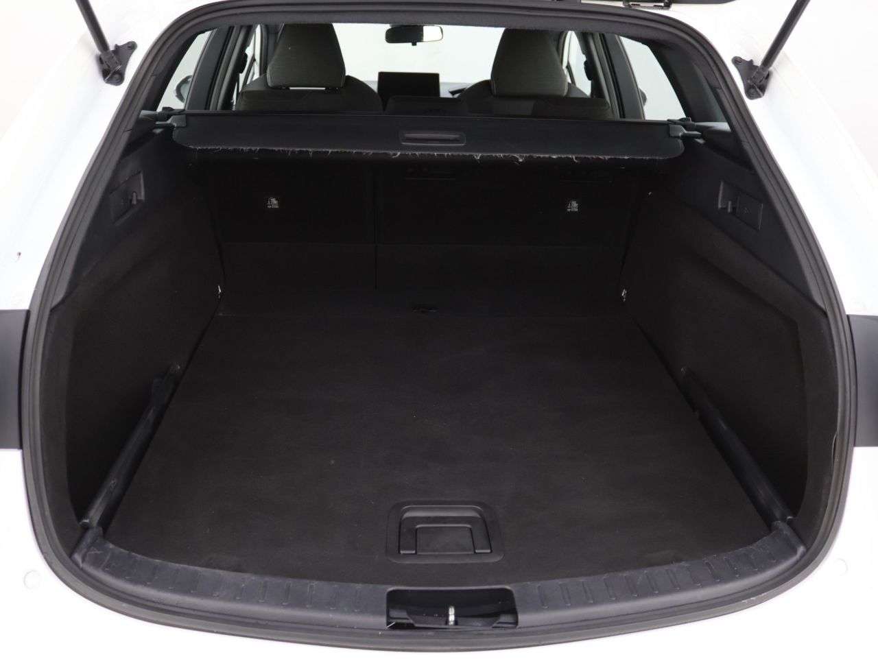 2023 TOYOTA COROLLA 2023 TOYOTA COROLLA