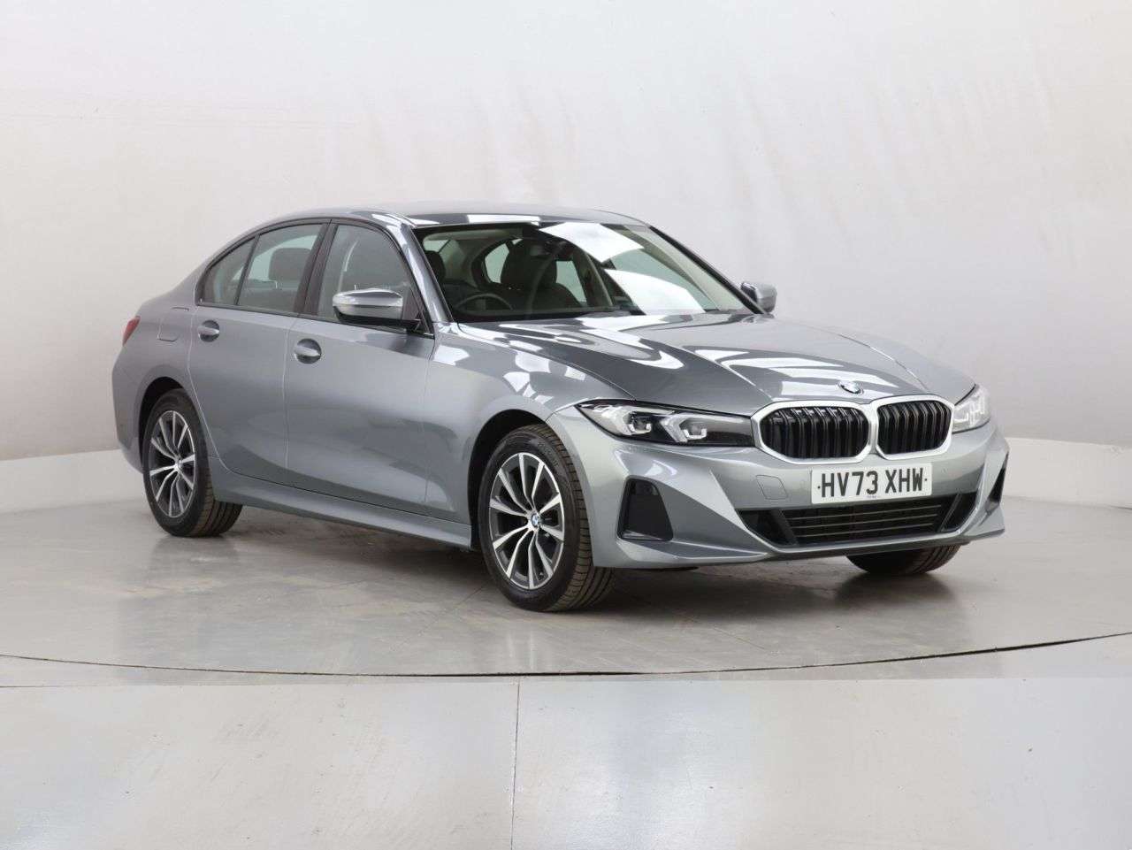A 2023 BMW 3 SERIES 2.0 320i Sport Saloon 4dr Petrol Auto Euro 6 (s/s) (184 ps) A 2023 BMW 3 SERIES 2.0 320i Sport Saloon 4dr Petrol Auto Euro 6 (s/s) (184 ps)