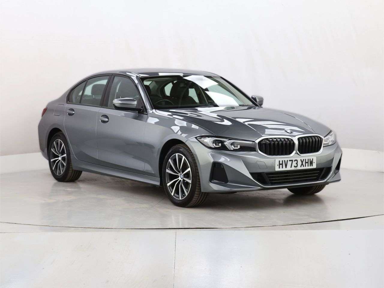 A 2023 BMW 3 SERIES 2.0 320i Sport Saloon 4dr Petrol Auto Euro 6 (s/s) (184 ps) A 2023 BMW 3 SERIES 2.0 320i Sport Saloon 4dr Petrol Auto Euro 6 (s/s) (184 ps)