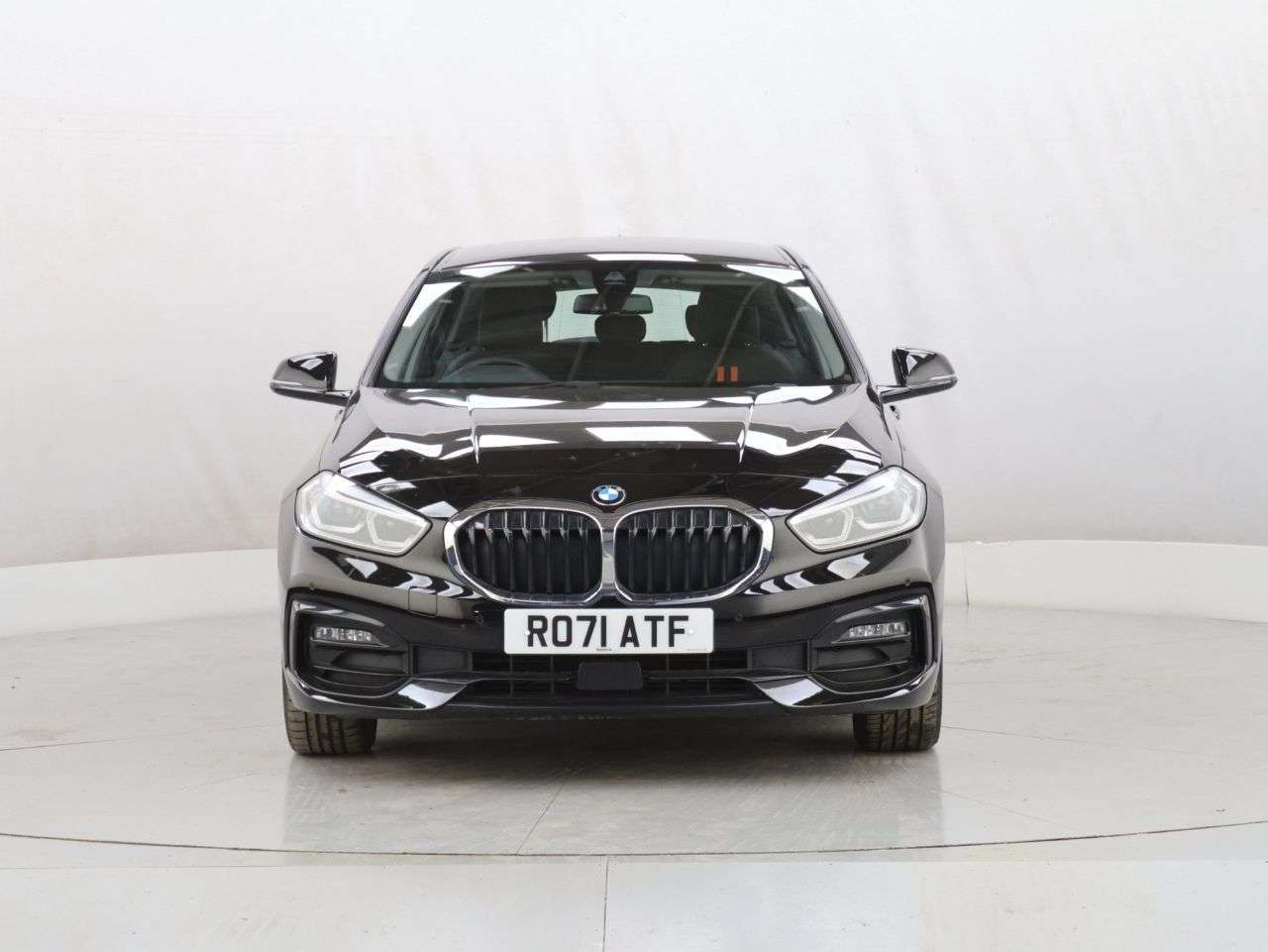 A 2021 BMW 1 SERIES 1.5 118i Sport (LCP) Hatchback 5dr Petrol DCT Euro 6 (s/s) (136 ps) A 2021 BMW 1 SERIES 1.5 118i Sport (LCP) Hatchback 5dr Petrol DCT Euro 6 (s/s) (136 ps)