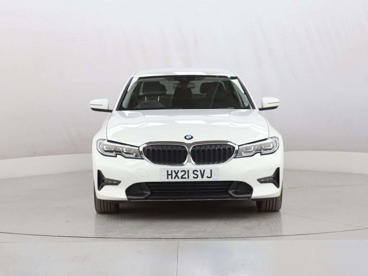 A 2021 BMW 3 SERIES 2.0 330e 12kWh Sport Pro Saloon 4dr Petrol Plug-in Hybrid Auto Euro 6 (s/s) A 2021 BMW 3 SERIES 2.0 330e 12kWh Sport Pro Saloon 4dr Petrol Plug-in Hybrid Auto Euro 6 (s/s)