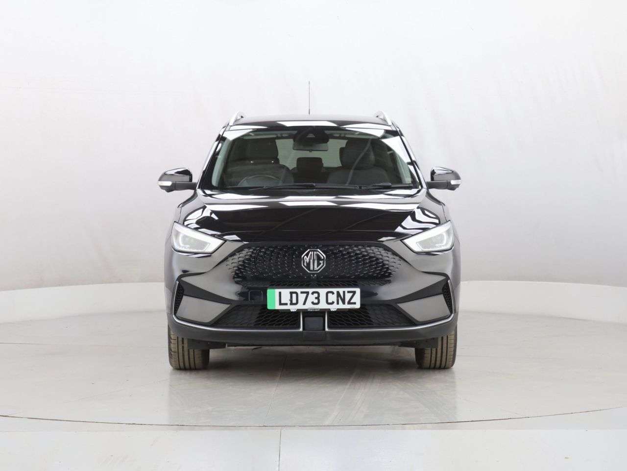 A 2023 MG MG ZS 72.6kWh Trophy Connect Long Range SUV 5dr Electric Auto (156 ps) A 2023 MG MG ZS 72.6kWh Trophy Connect Long Range SUV 5dr Electric Auto (156 ps)