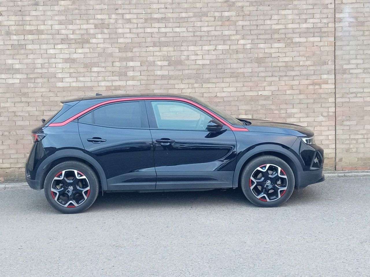 A 2024 VAUXHALL MOKKA ELECTRIC 50kWh GS SUV 5dr Electric Auto (136 ps) A 2024 VAUXHALL MOKKA ELECTRIC 50kWh GS SUV 5dr Electric Auto (136 ps)
