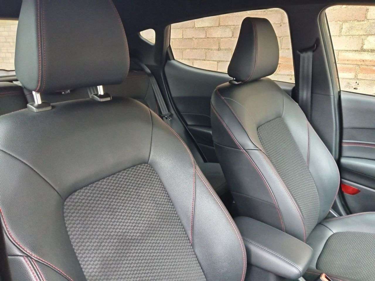 A 2021 FORD FIESTA 1.0T EcoBoost MHEV ST-Line X Edition Hatchback 5dr Petrol Manual Euro 6 (s/ A 2021 FORD FIESTA 1.0T EcoBoost MHEV ST-Line X Edition Hatchback 5dr Petrol Manual Euro 6 (s/