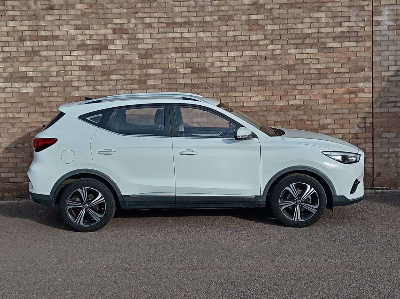 A 2022 MG MG ZS 1.5 VTi-TECH Excite SUV 5dr Petrol Manual Euro 6 (s/s) (106 ps) A 2022 MG MG ZS 1.5 VTi-TECH Excite SUV 5dr Petrol Manual Euro 6 (s/s) (106 ps)