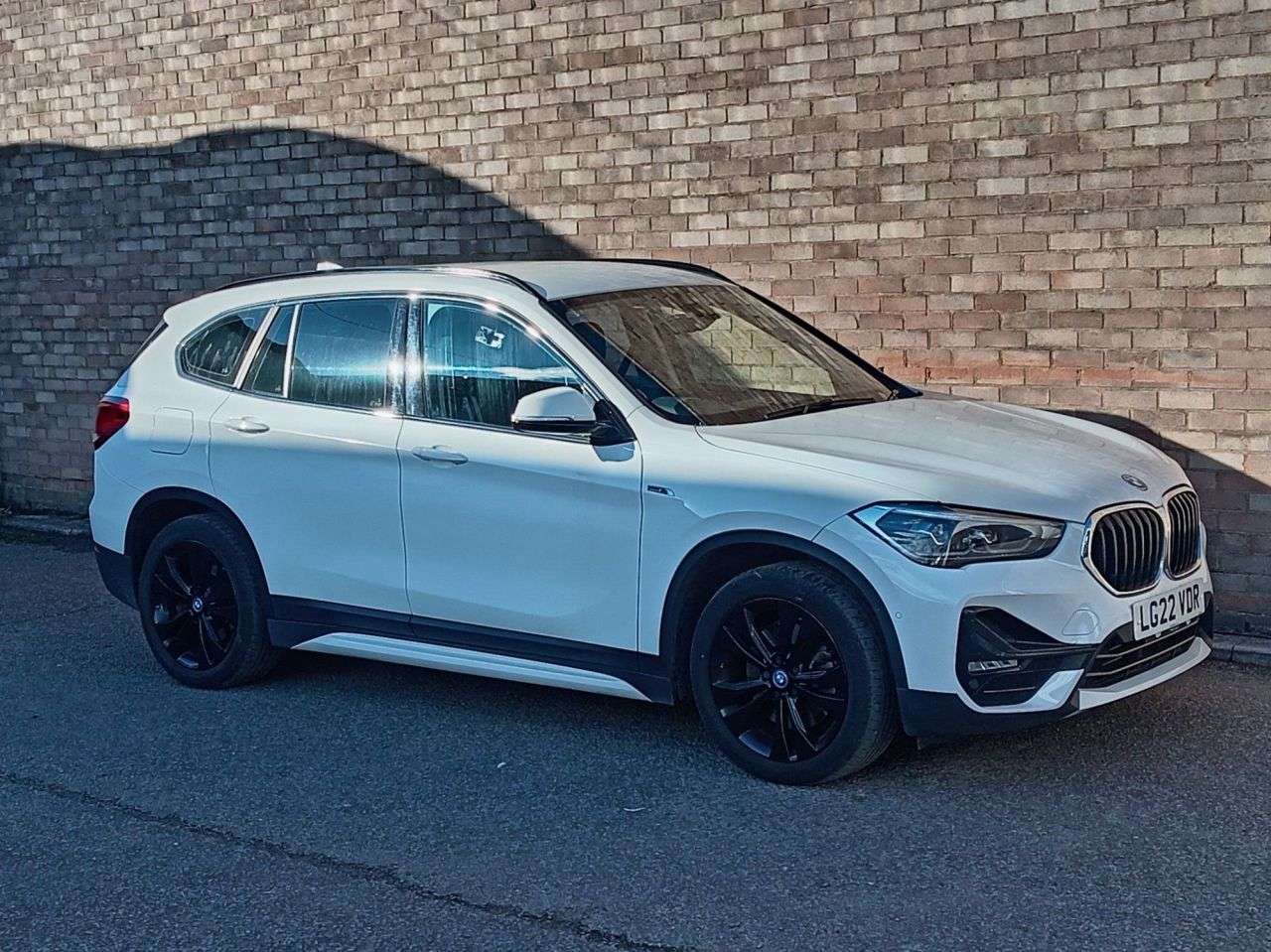 A 2022 BMW X1 1.5 25e 10kWh Sport SUV 5dr Petrol Plug-in Hybrid Auto xDrive Euro 6 (s/s) A 2022 BMW X1 1.5 25e 10kWh Sport SUV 5dr Petrol Plug-in Hybrid Auto xDrive Euro 6 (s/s)