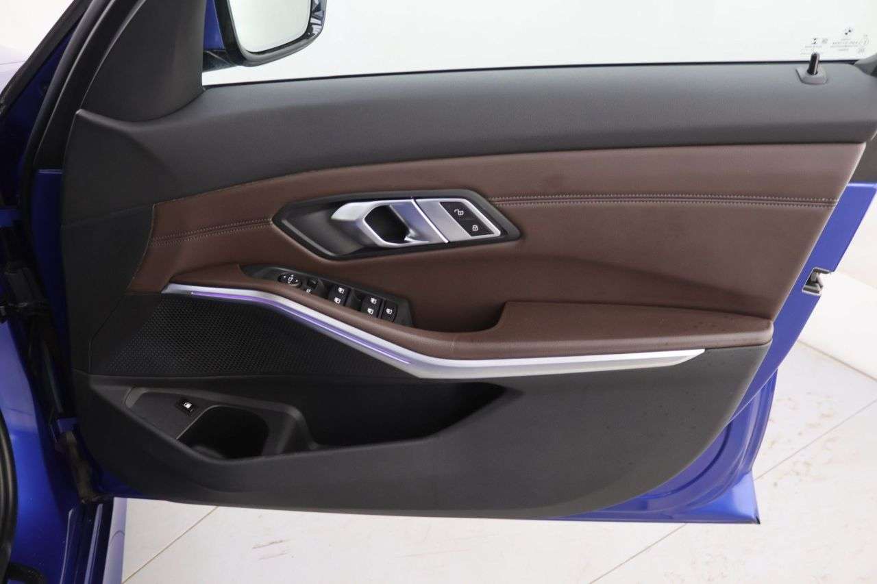 2021 BMW 3 SERIES 2021 BMW 3 SERIES