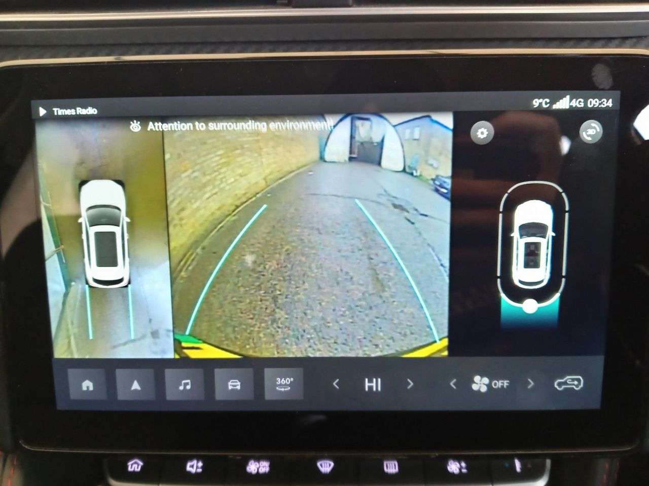 A 2022 MG MG ZS 72.6kWh Trophy Connect Long Range SUV 5dr Electric Auto (156 ps) A 2022 MG MG ZS 72.6kWh Trophy Connect Long Range SUV 5dr Electric Auto (156 ps)