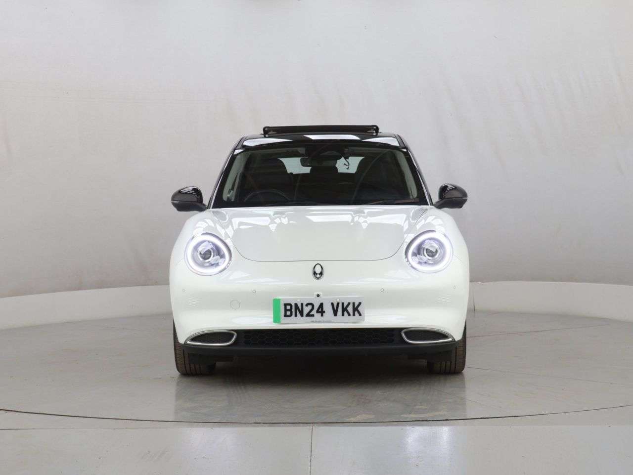 A 2024 GWM ORA 03 63kWh PRO+ Hatchback 5dr Electric Auto (171 ps) A 2024 GWM ORA 03 63kWh PRO+ Hatchback 5dr Electric Auto (171 ps)