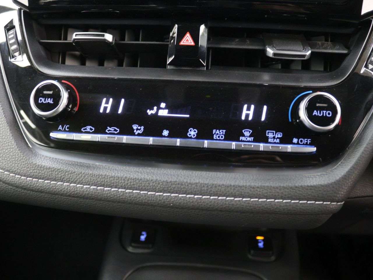 2020 TOYOTA COROLLA 2020 TOYOTA COROLLA