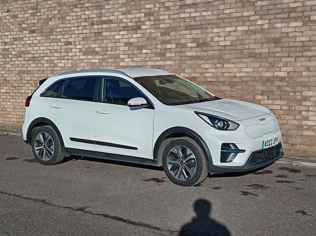 A 2022 KIA NIRO 64kWh 2 SUV 5dr Electric Auto (201 bhp) A 2022 KIA NIRO 64kWh 2 SUV 5dr Electric Auto (201 bhp)