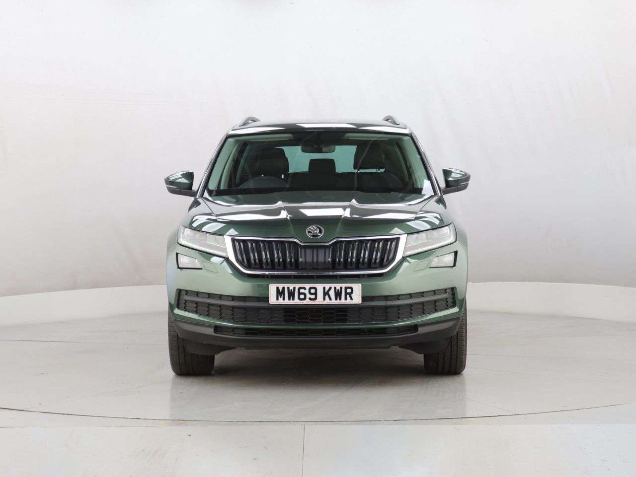 A 2019 SKODA KODIAQ 2.0 TDI SE L SUV 5dr Diesel Manual 4WD Euro 6 (s/s) (7 Seat) (150 ps) A 2019 SKODA KODIAQ 2.0 TDI SE L SUV 5dr Diesel Manual 4WD Euro 6 (s/s) (7 Seat) (150 ps)