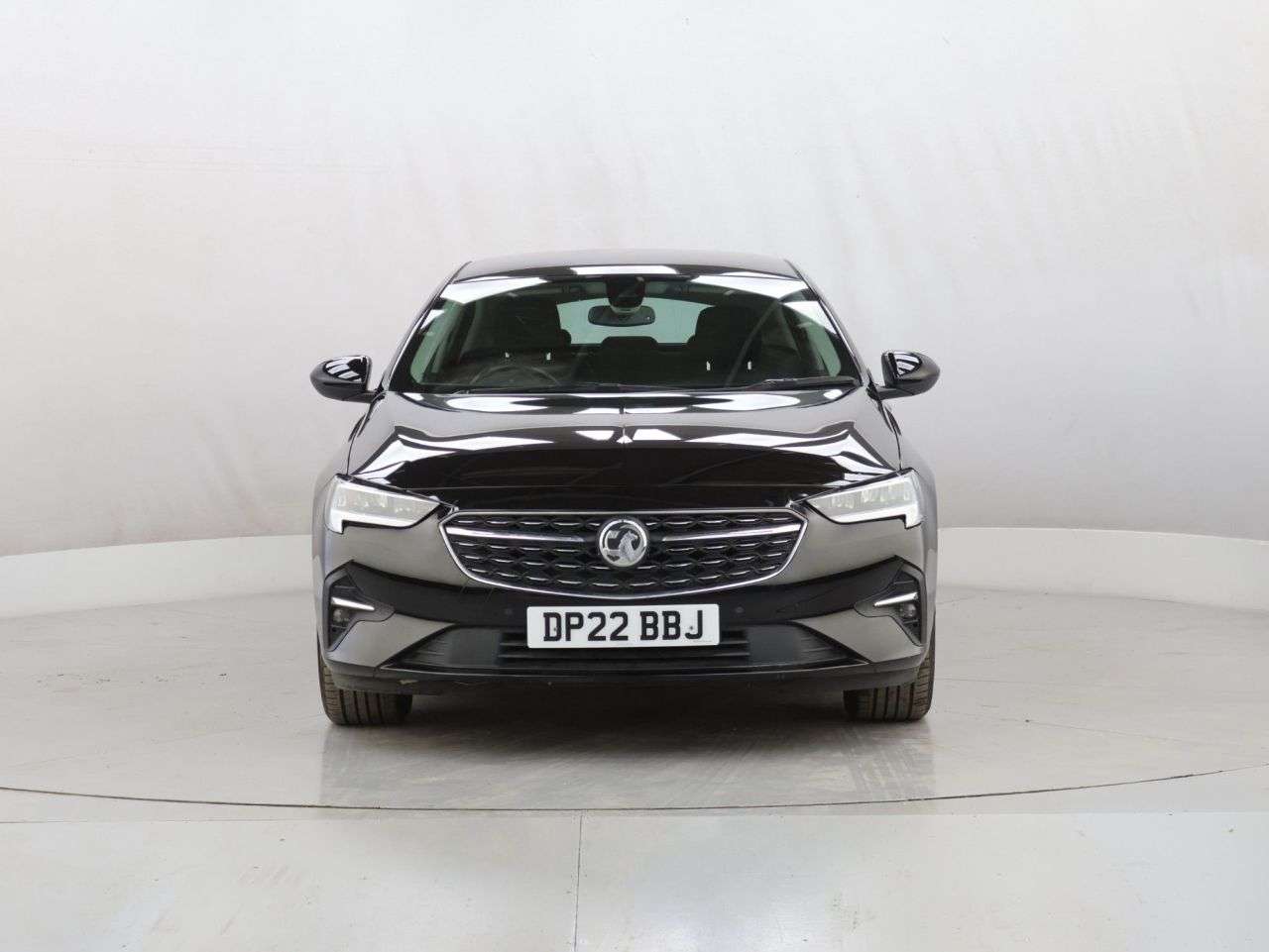 A 2022 VAUXHALL INSIGNIA 1.5 Turbo D Design Grand Sport 5dr Diesel Manual Euro 6 (s/s) (122 ps) A 2022 VAUXHALL INSIGNIA 1.5 Turbo D Design Grand Sport 5dr Diesel Manual Euro 6 (s/s) (122 ps)