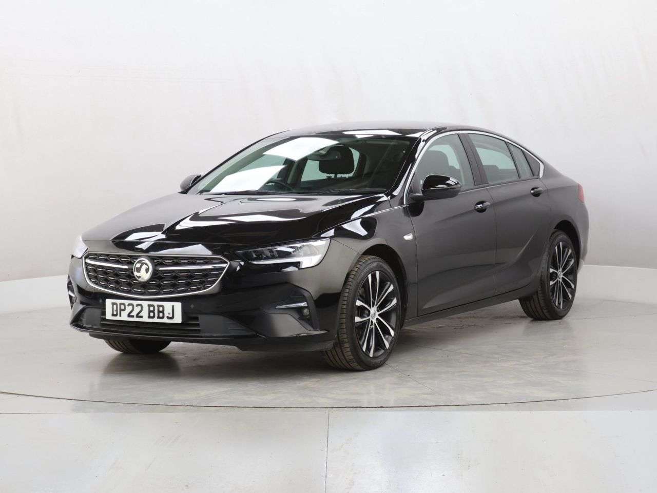 A 2022 VAUXHALL INSIGNIA 1.5 Turbo D Design Grand Sport 5dr Diesel Manual Euro 6 (s/s) (122 ps) A 2022 VAUXHALL INSIGNIA 1.5 Turbo D Design Grand Sport 5dr Diesel Manual Euro 6 (s/s) (122 ps)