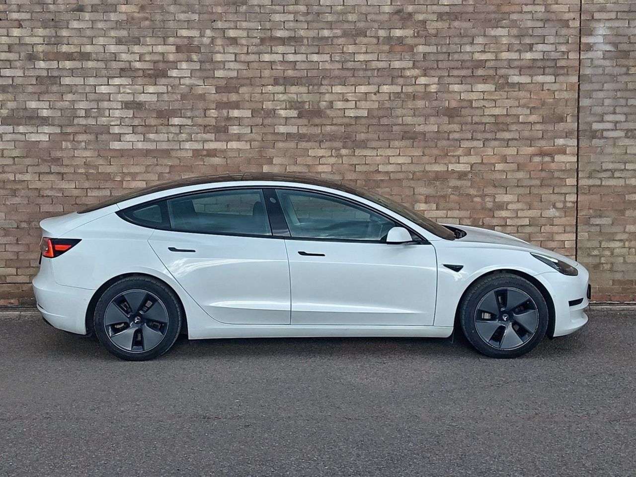 2020 TESLA MODEL 3 2020 TESLA MODEL 3