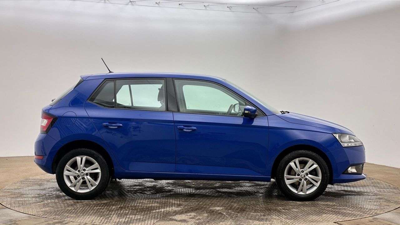 A 2021 SKODA FABIA 1.0 SE Hatchback 5dr Petrol Manual Euro 6 (s/s) (60 ps) A 2021 SKODA FABIA 1.0 SE Hatchback 5dr Petrol Manual Euro 6 (s/s) (60 ps)