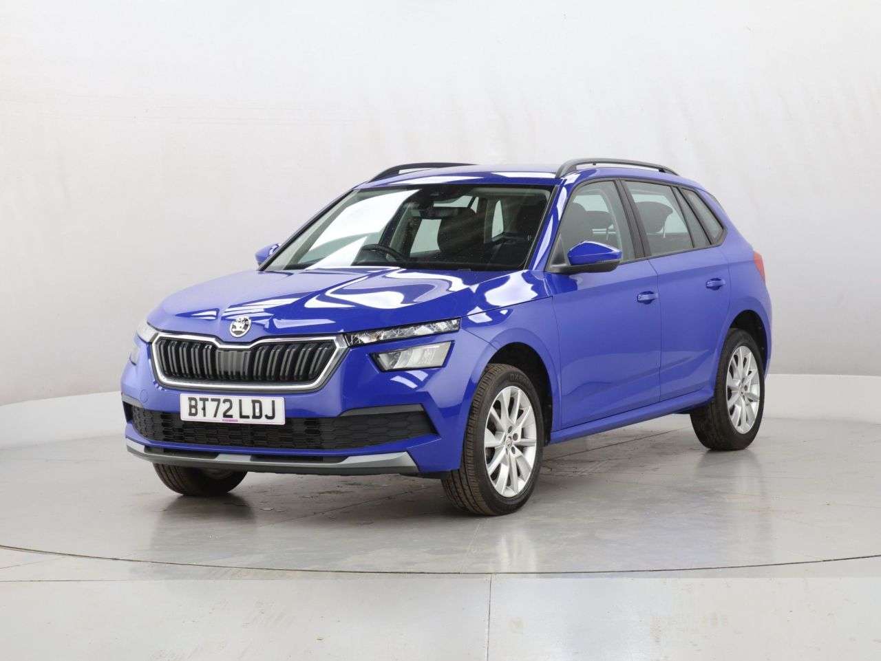 A 2022 SKODA KAMIQ 1.0 TSI SE SUV 5dr Petrol Manual Euro 6 (s/s) (95 ps) A 2022 SKODA KAMIQ 1.0 TSI SE SUV 5dr Petrol Manual Euro 6 (s/s) (95 ps)